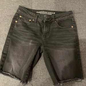 American Eagle stretch Bermuda shorts XS